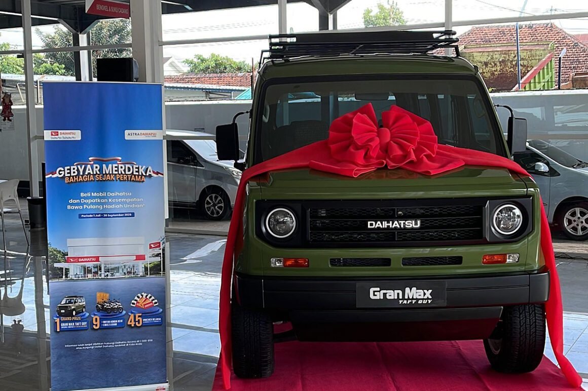 Daihatsu Gebyar Merdeka Ayla Grand Max Iskandar
