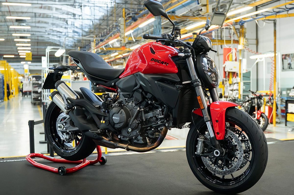 Ducati Monster generasi 5 my2026