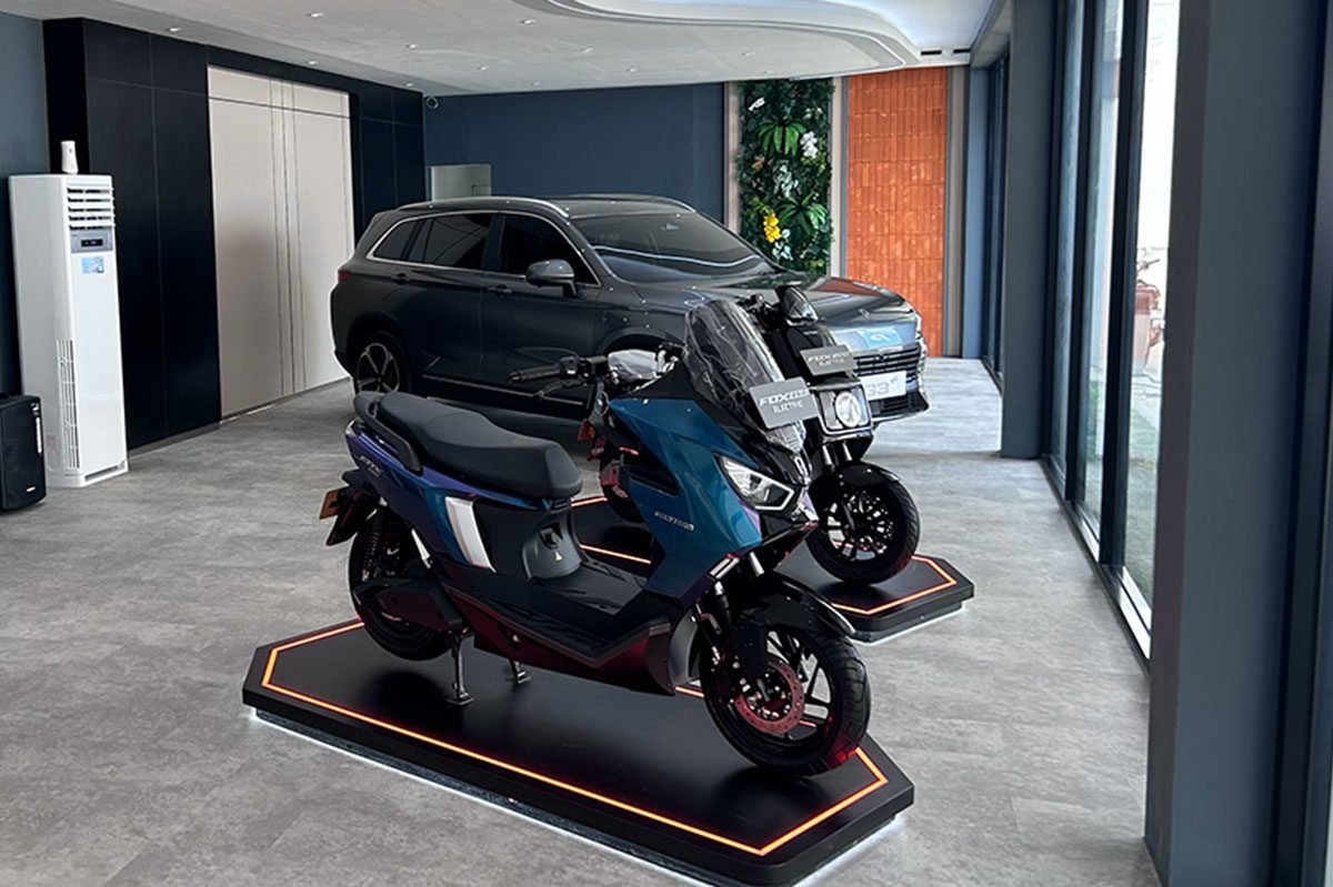 Polytron Showroom EV service bandung