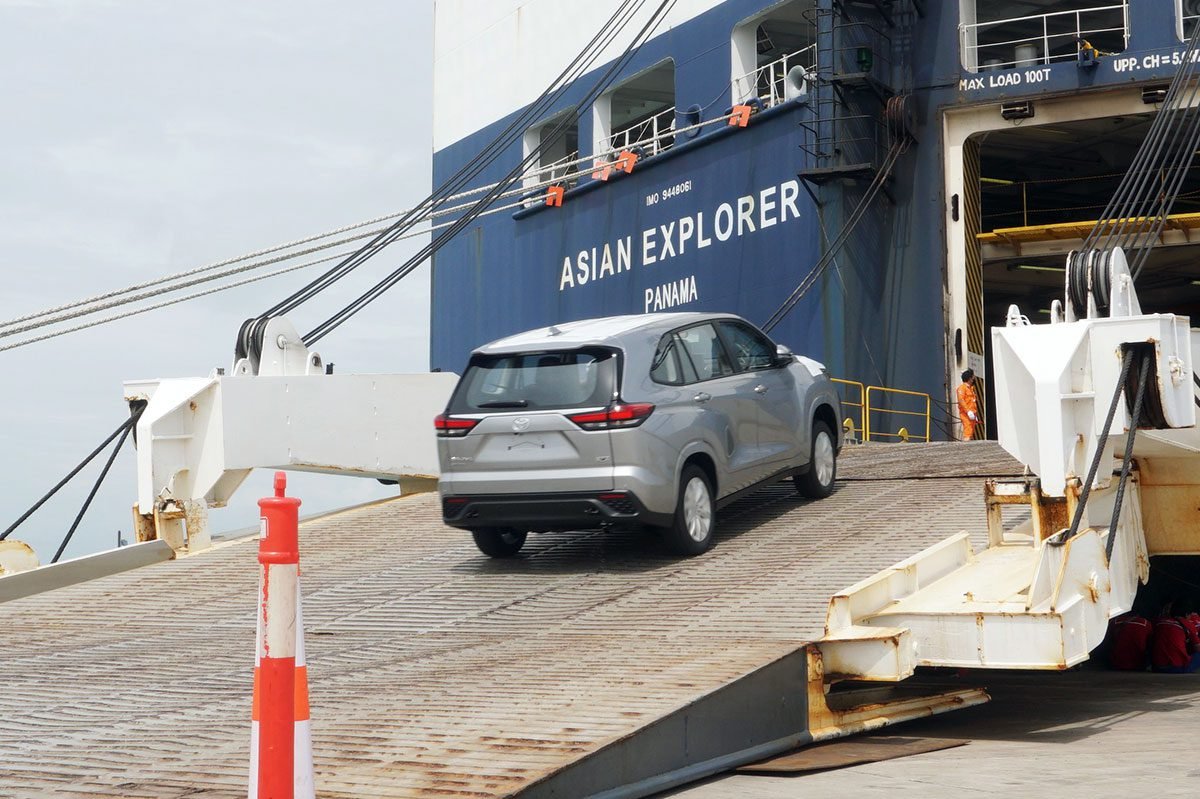 Toyota Zenix Ekspor Indonesia