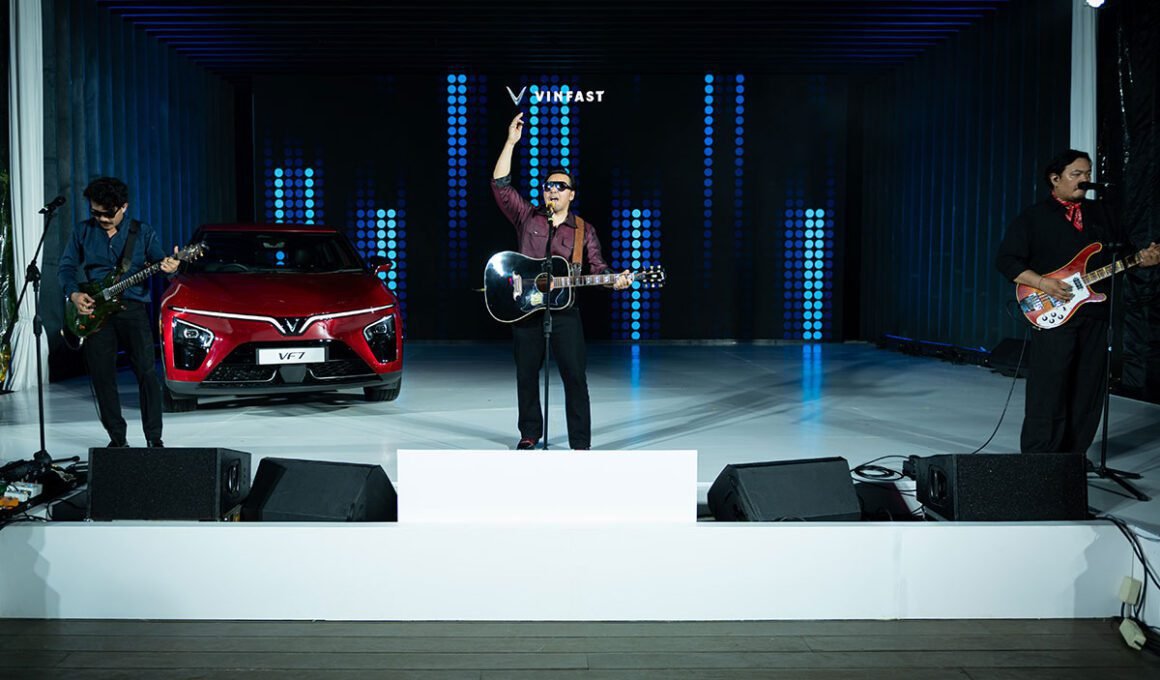 Vinfast VF 7 the Party in Motion