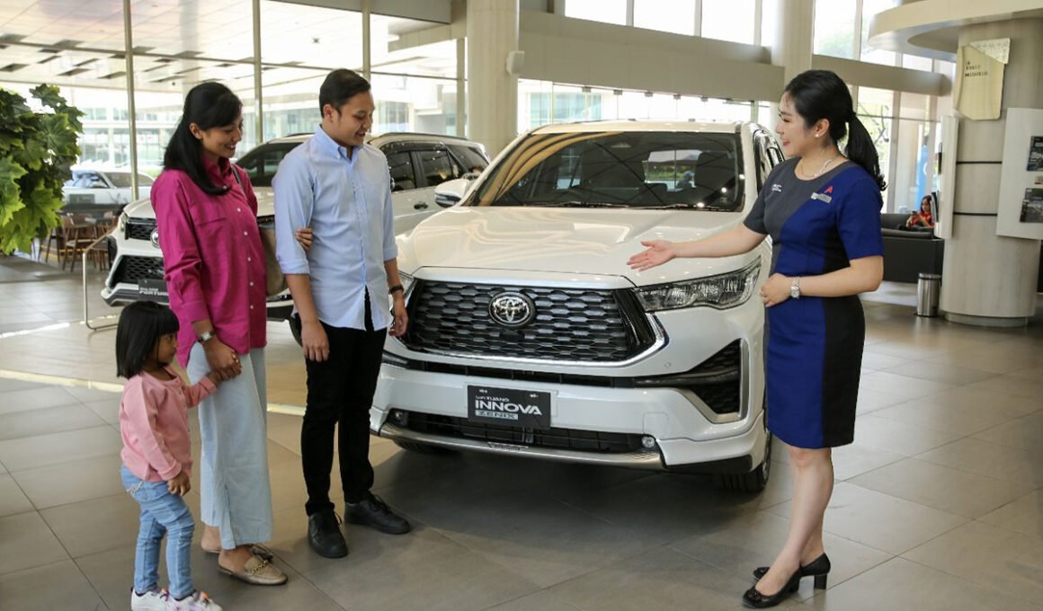 Auto2000 Toyota Innova Zenix