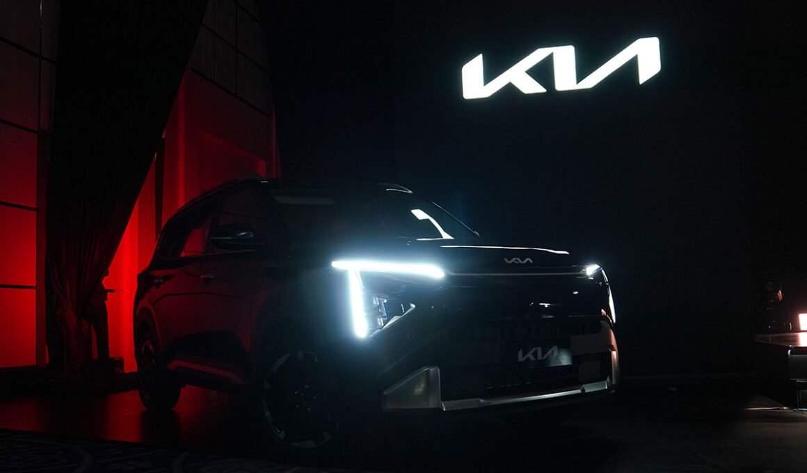 KIA Carens Indonesia