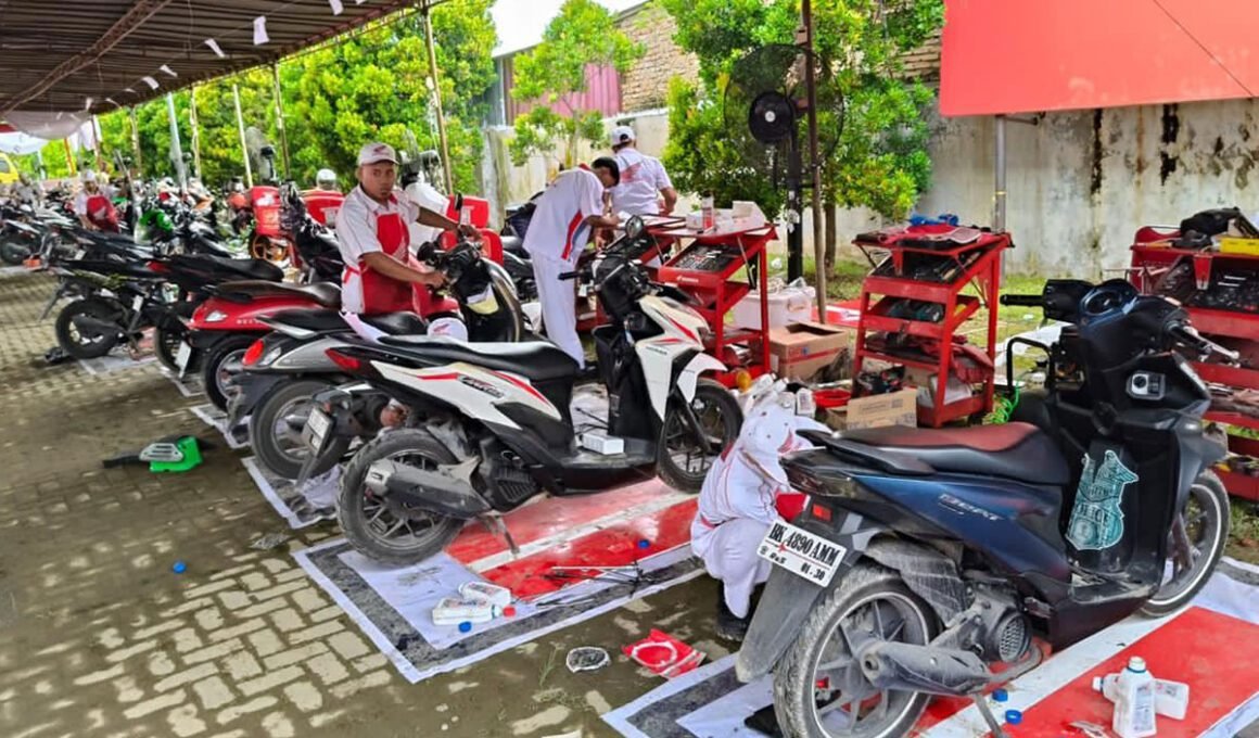 servis gratis motor honda Bencana Sumatera
