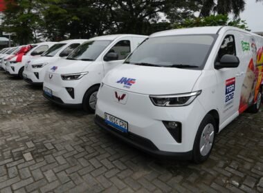 Wuling-Mitra-EV-JNE-Logistik