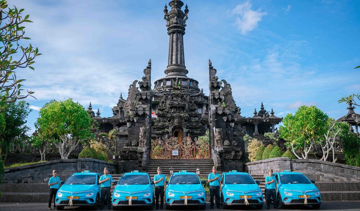 Green GSM taksi Bali pulau dewata