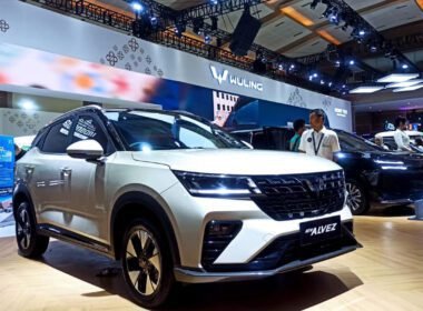 New Wuling Alvez mudik