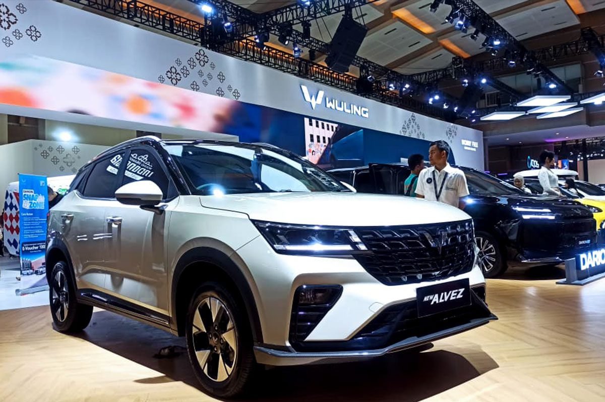 New Wuling Alvez mudik