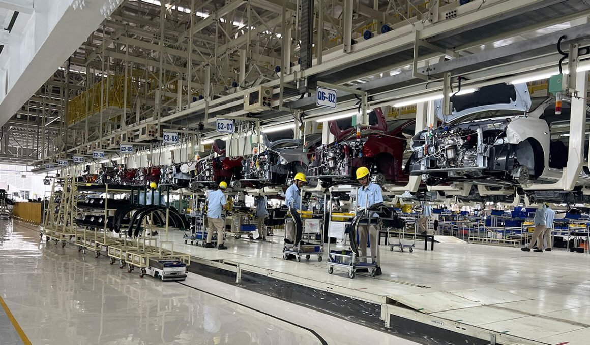 daihatsu line produksi mobil di karawang