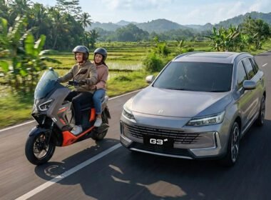 mobil motor polytron siaga lebaran