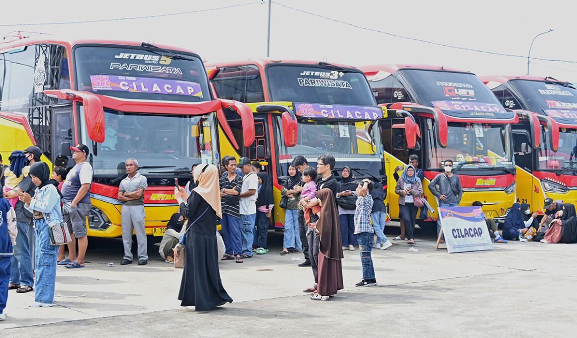 mudik transportasi umum