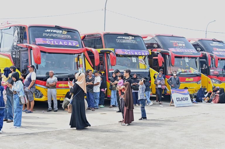 mudik transportasi umum