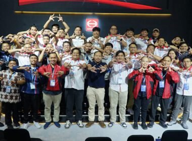 Hino Bismania Community GIICOMVEC 2026