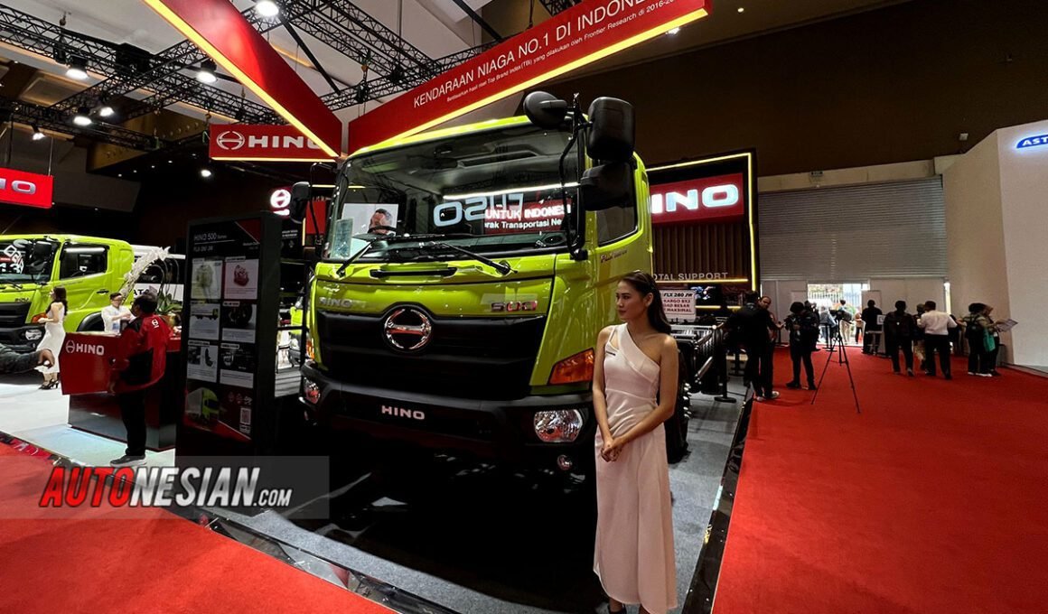 Hino GIICOMVEC 2026 line up