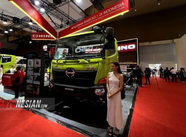 Hino GIICOMVEC 2026 line up