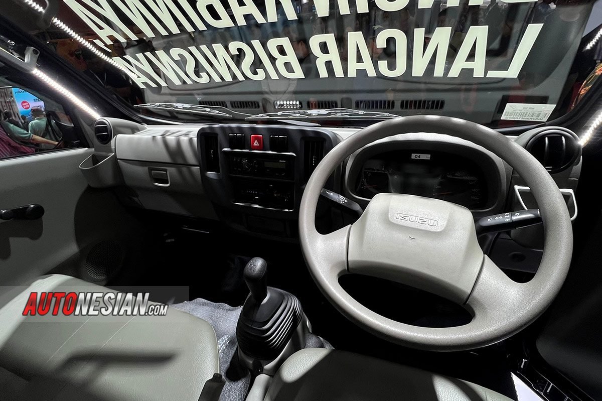 Isuzu Traga AC GIICOMVEC 2026