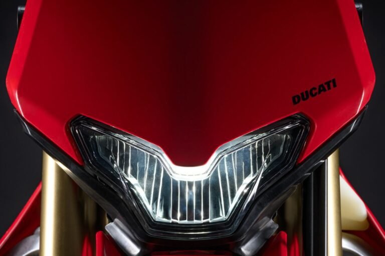 Ducati Desmo450 EDS pre booking
