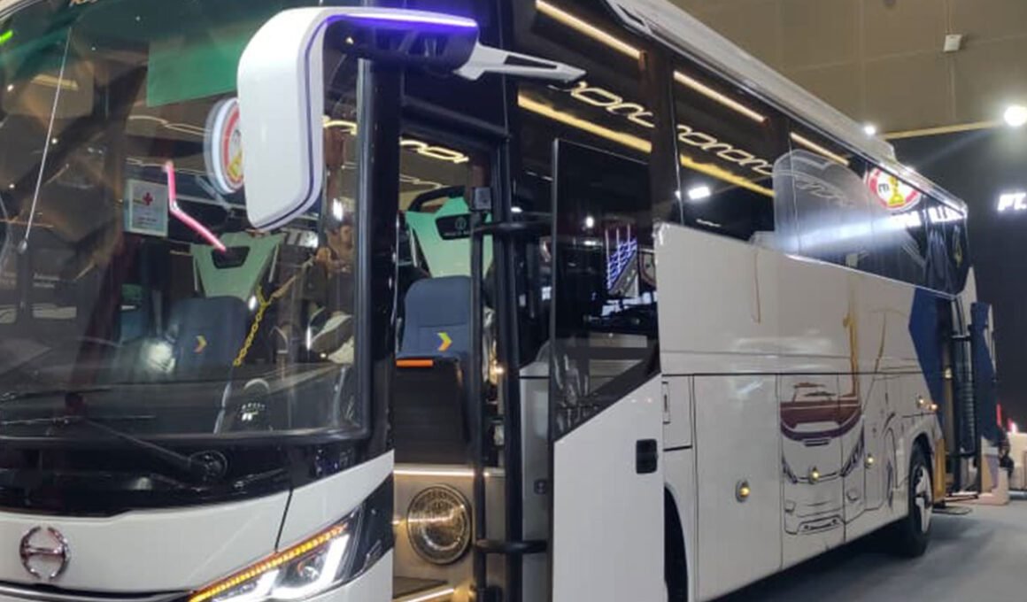 Hino bis damri 3 negara