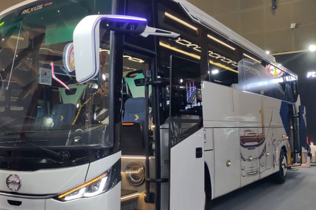 Hino bis damri 3 negara