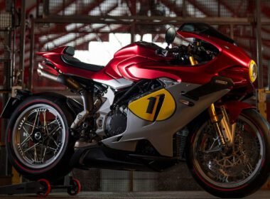 MV Agusta Superveloce 1000