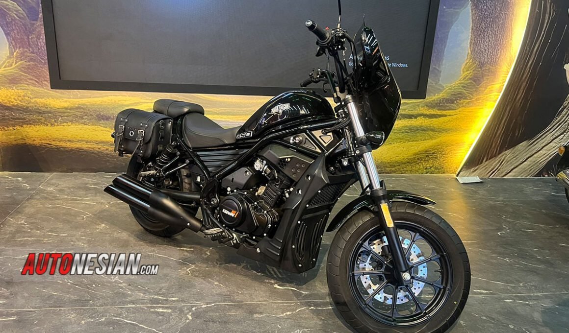 Keeway Road Falcon 250 Indonesia