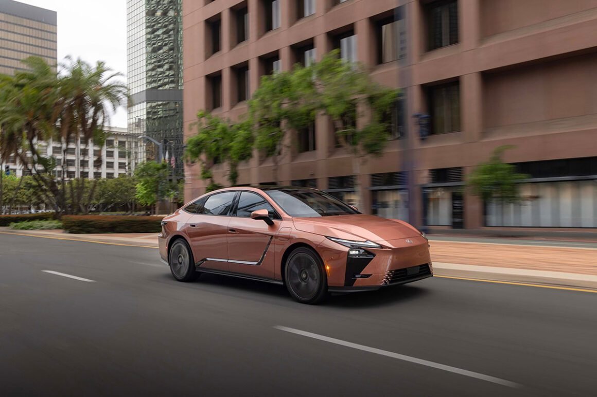Lexus ES MY2026