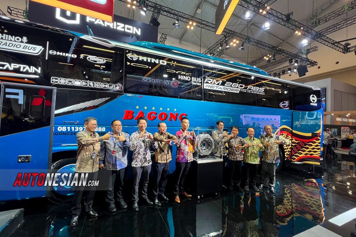 Hino Bus RM 280 ABS Retarder GIIAS 2026