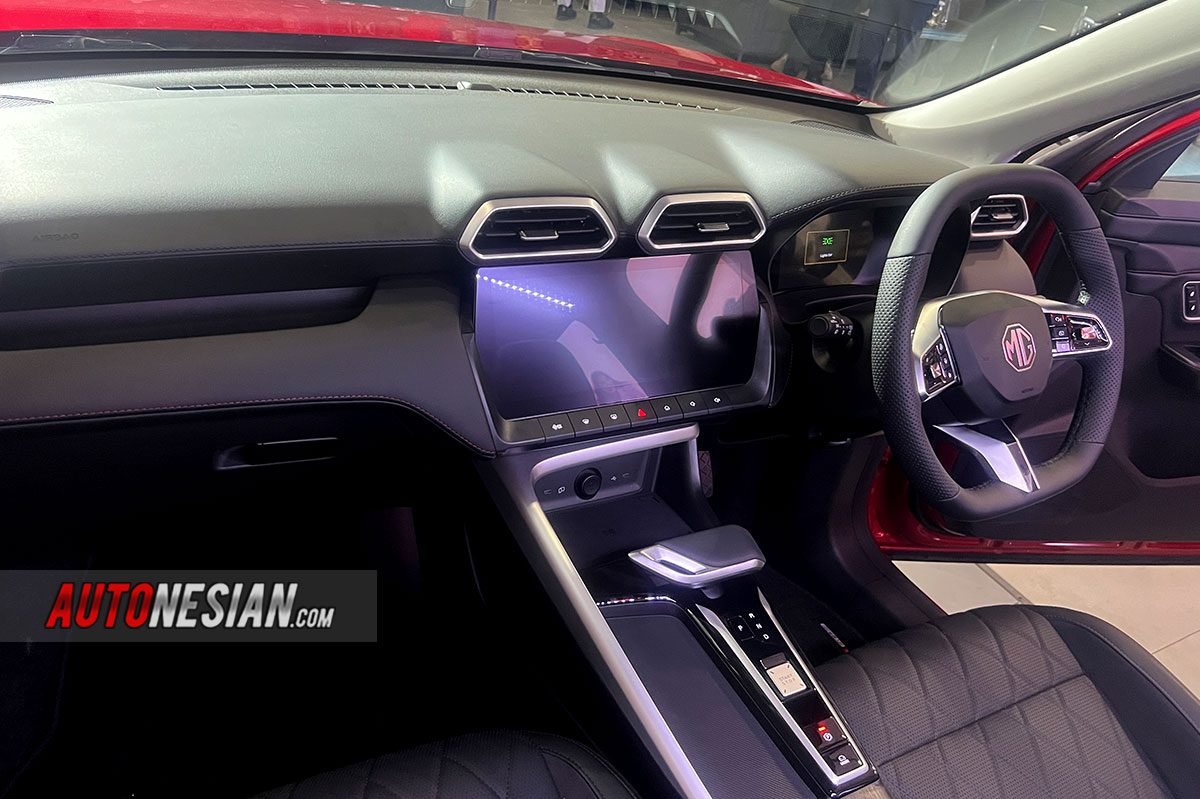 MG ZS Hybrid+