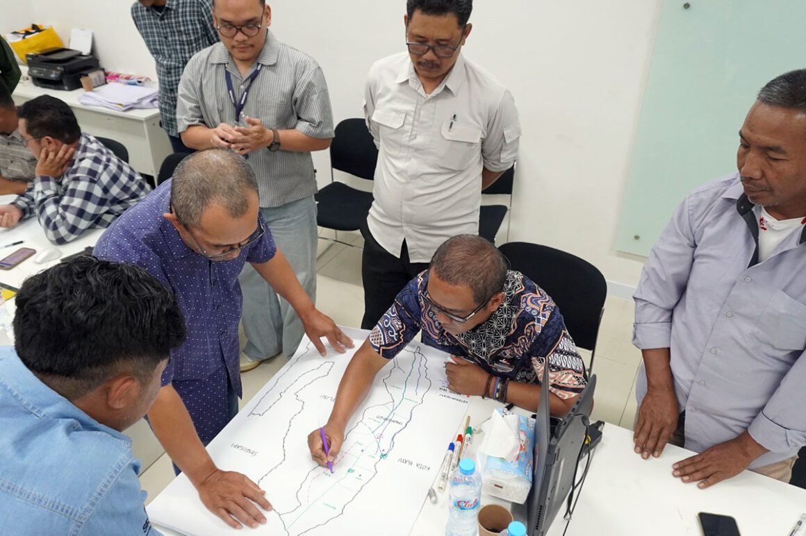 United Tractors pelatihan ToT bencana