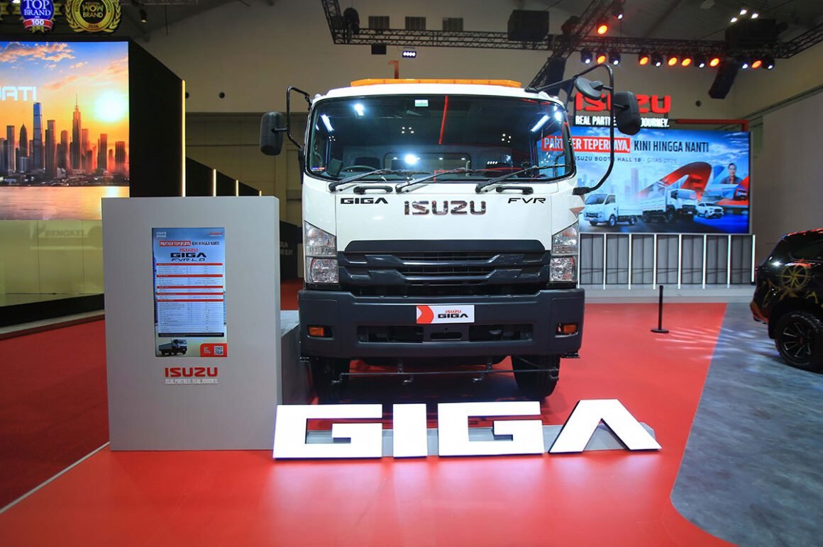 Isuzu GIGA FVR GIIAS 2026