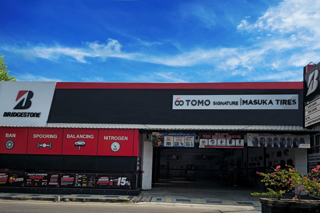 Bridgestone TOMO Signature Masuka Tires