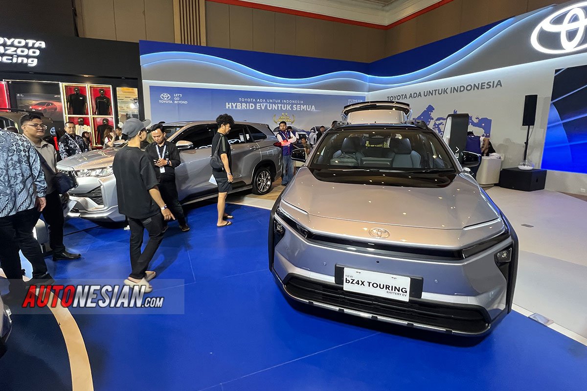 Toyota bZ4X Touring GIIAS Bandung 2026 promo