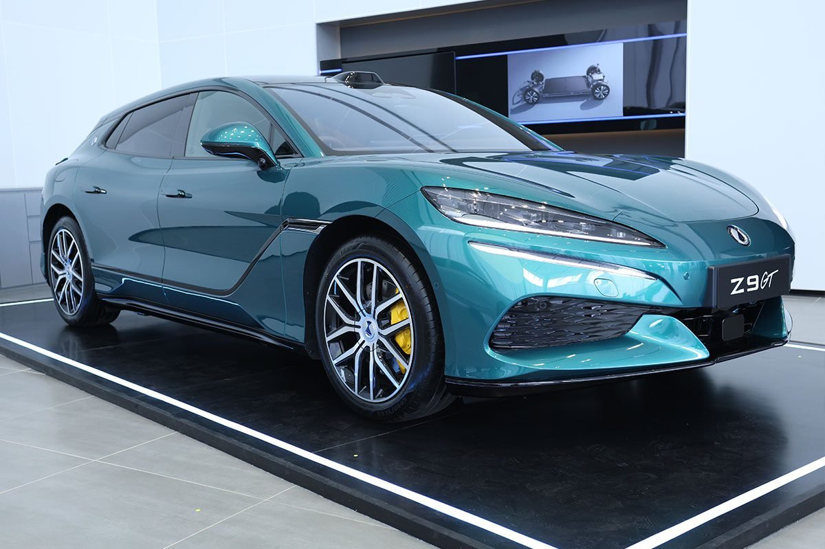 Denza atau Danza Z9 GT Indonesia