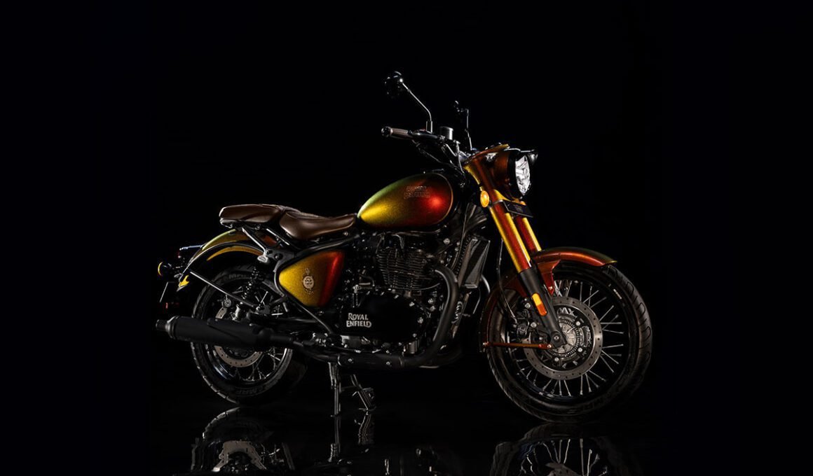 Royal Enfield Hypershift Classic 650 edisi 125 tahun