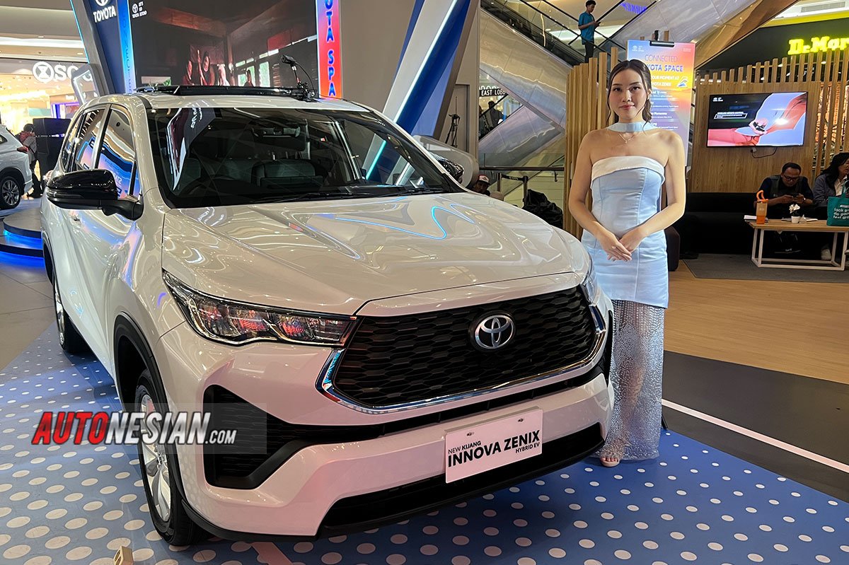 Toyota Kijang Innova Zenix Hybrid EV 2026